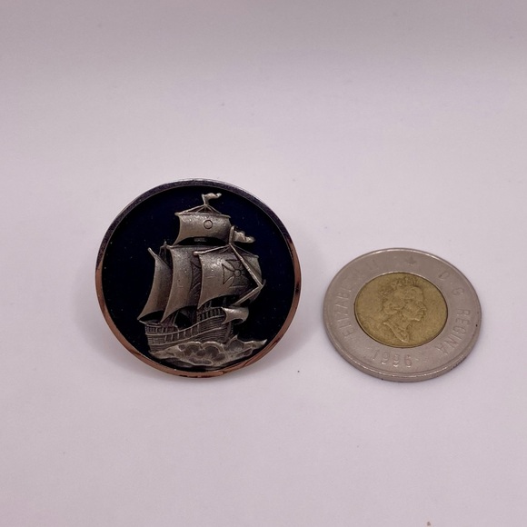 Vintage ship cuff links - Picture 3 of 3
